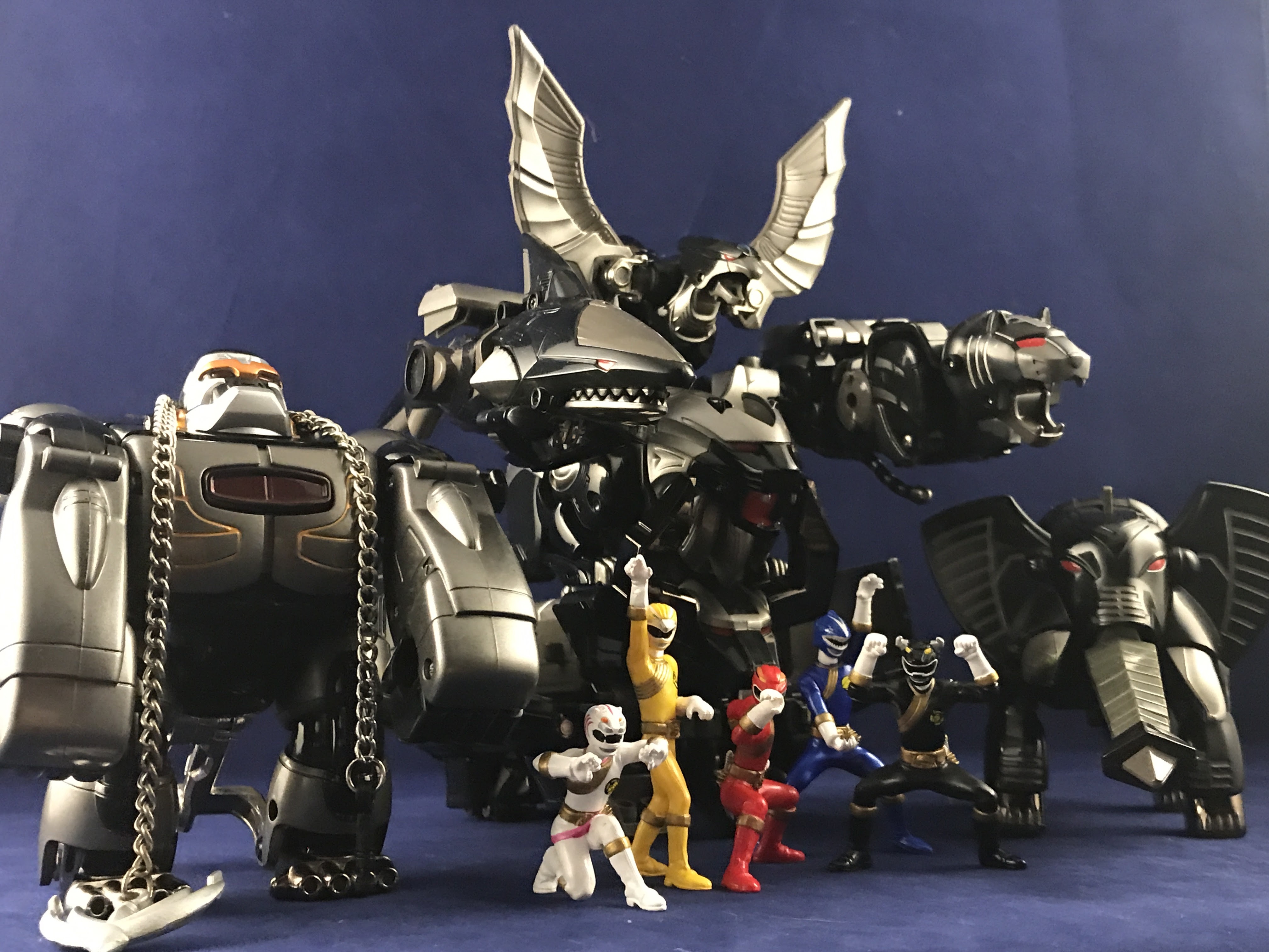 chang trai so huu bo sieu nhan Gao hang tram trieu anh 4