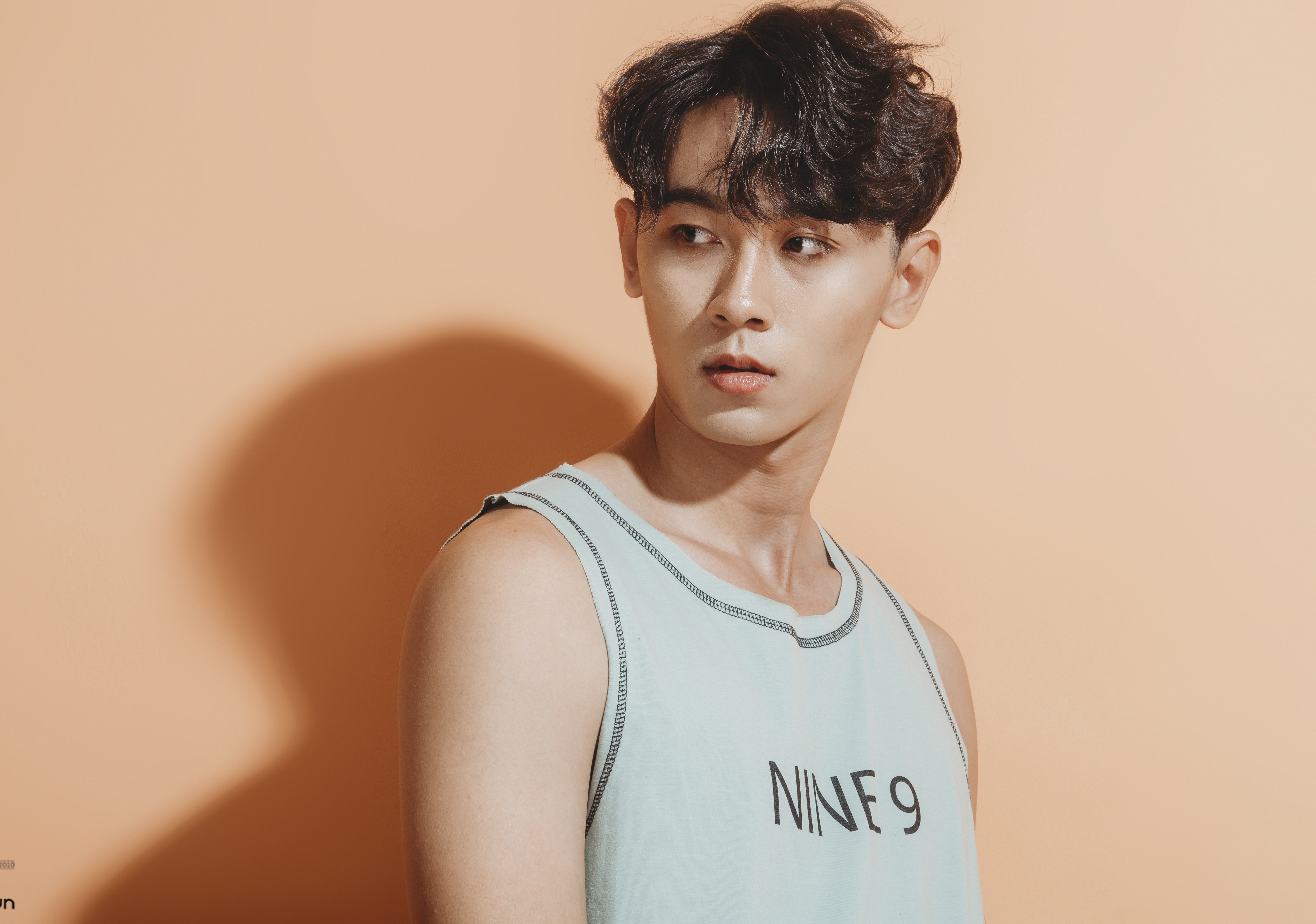 chang trai duoc Min cau hon anh 3