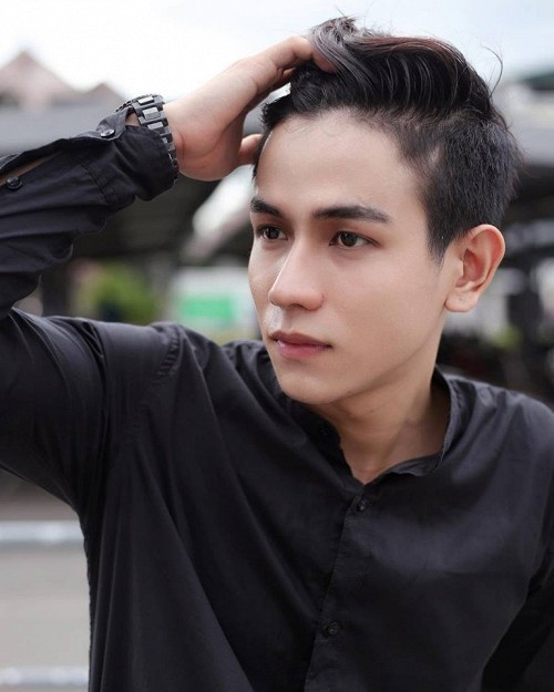 9X diện áo lính được chú ý hơn cả Sơn Tùng ảnh 3 9X dien ao linh duoc chu y hon ca Son Tung anh 3
