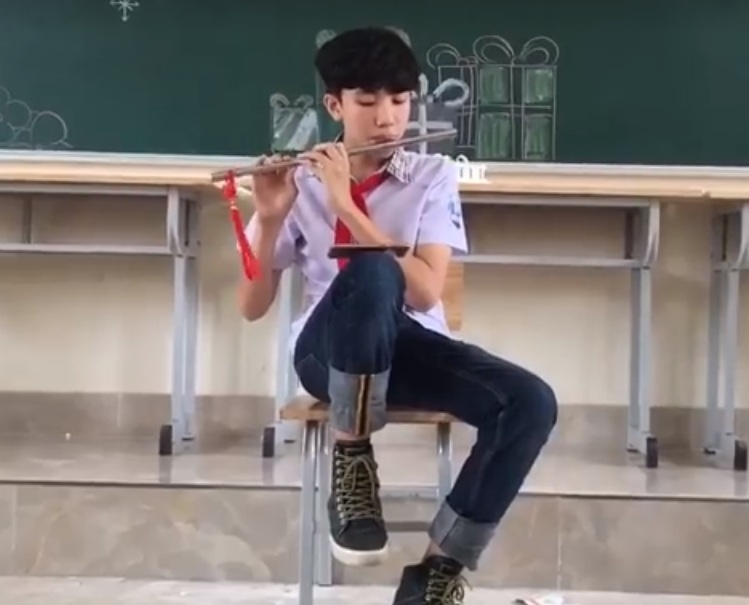 10X cover Em gái mưa bằng sáo trúc ảnh 1 10X cover Em gai mua bang sao truc anh 1