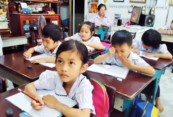 Lớp học tình thương ảnh 2 Lop hoc tinh thuong anh 2
