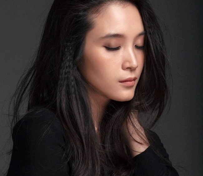 co gai Viet bong dung noi tieng anh 8