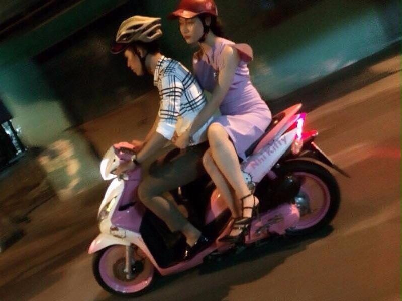 Co nang cuong Hello Kitty hinh anh