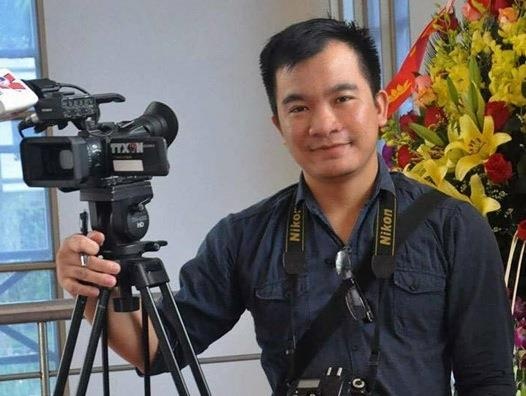 Chap canh cho uoc mo cua nha bao tre qua doi tai Yen Bai vi bao lu hinh anh