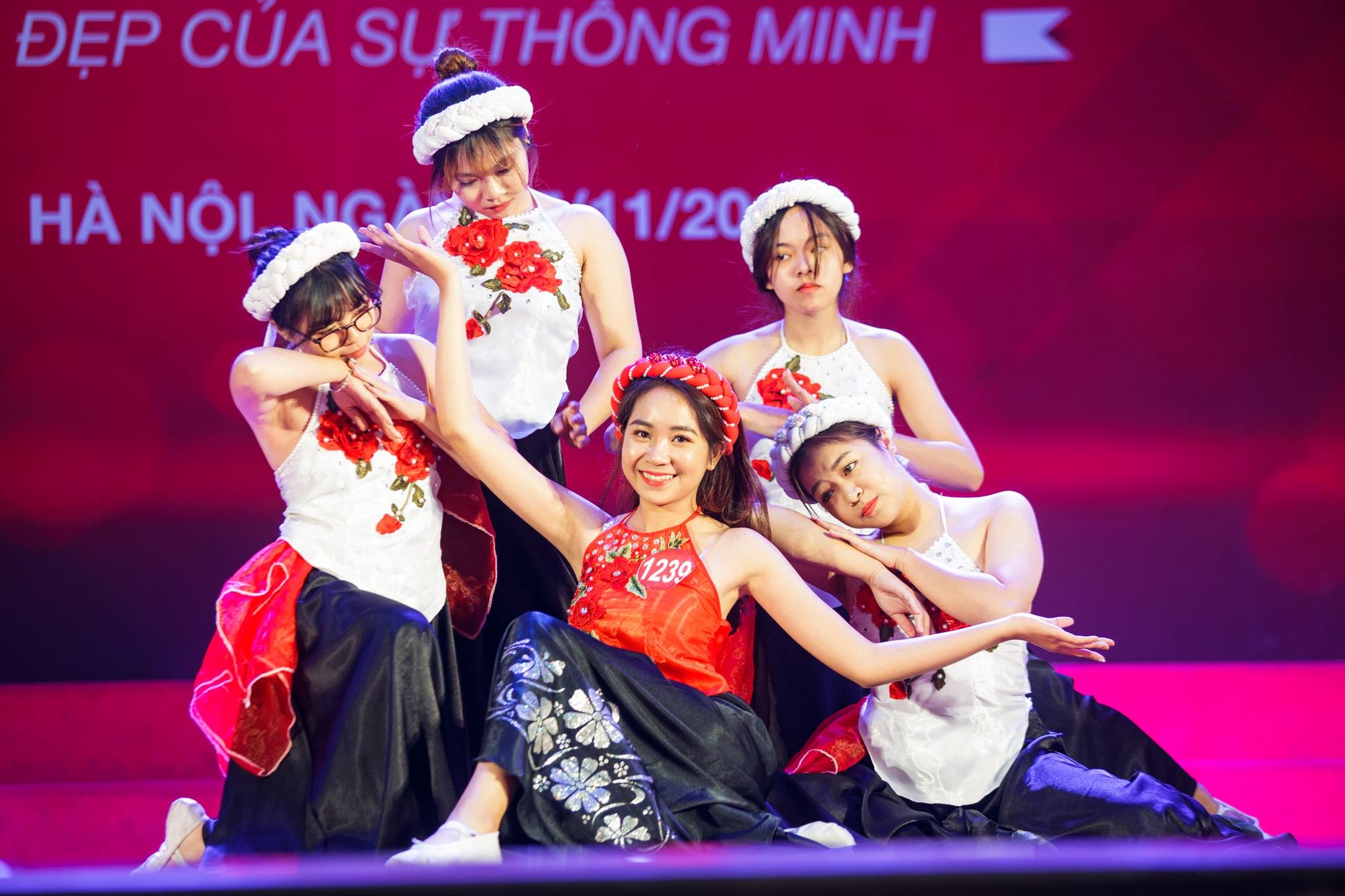 15 guong mat hoa khoi sinh vien anh 7