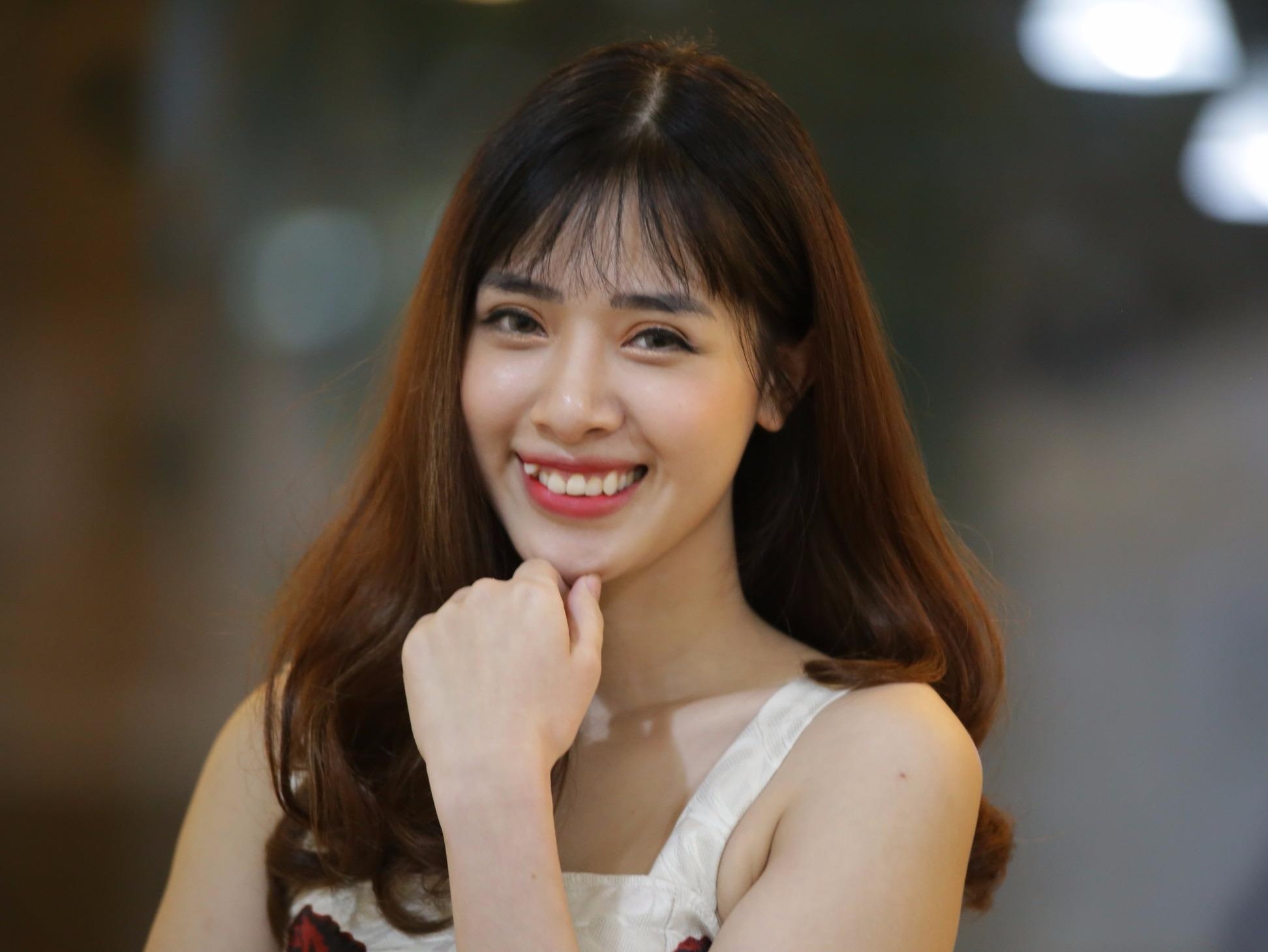 10 bi mat thu vi ve hot girl doi dau Ha Min hinh anh