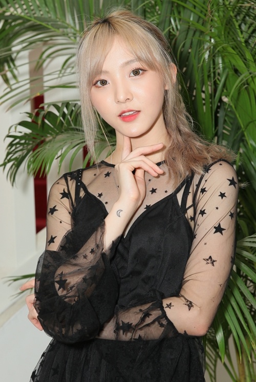 hot girl Thai Lan cover Ly cay bong anh 2