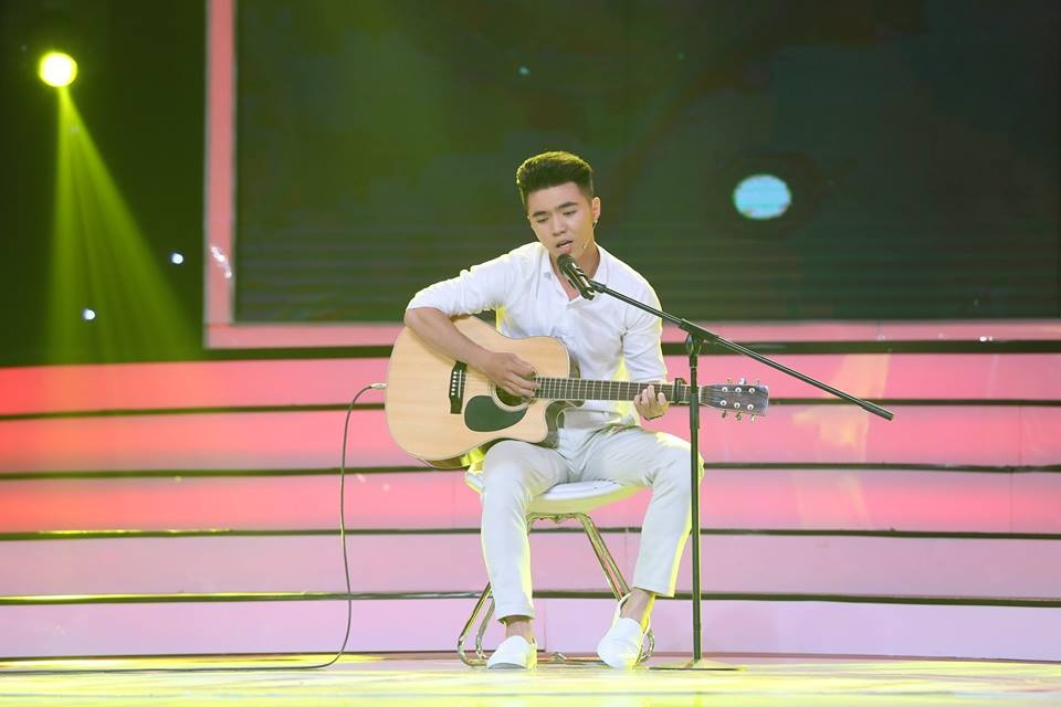 anh chàng tỏ tình với cô nàng hơn 8 tuổi ảnh 1 anh chang to tinh voi co nang hon 8 tuoi anh 1