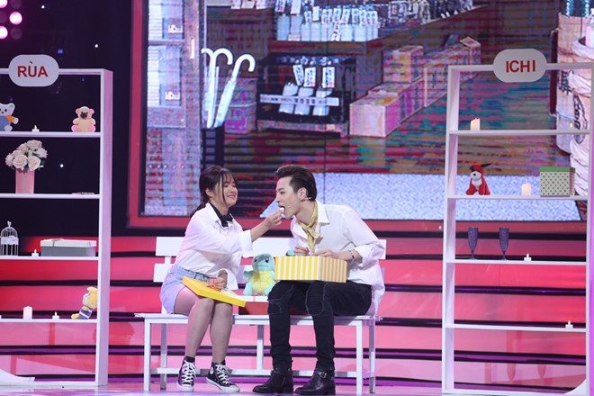 nhung man to tinh an tuong cua cac ban tre anh 2