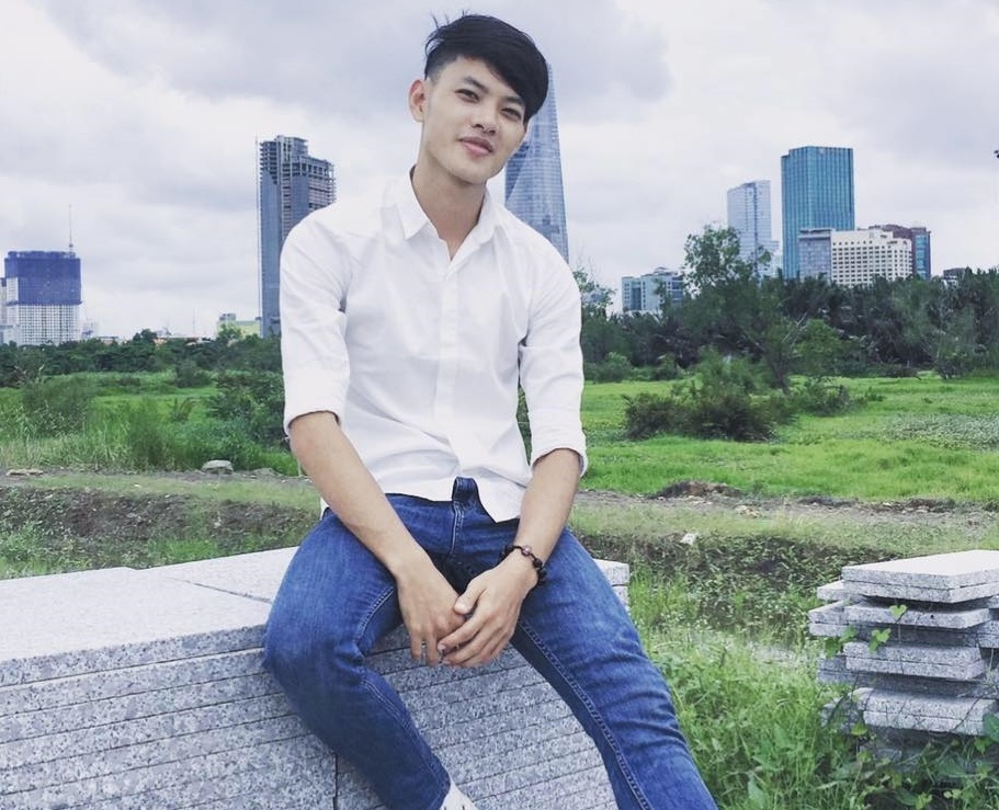 nam vuong duoc nhieu co gai theo duoi anh 1