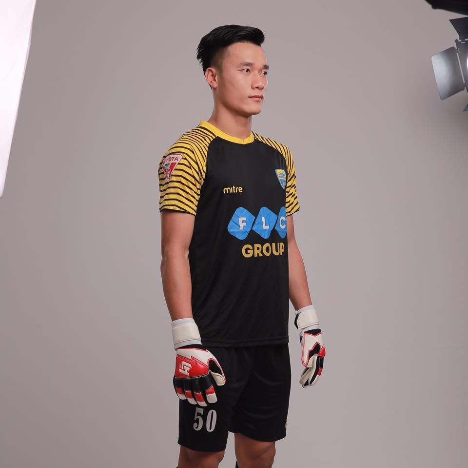 thu mon bui tien dung anh 2