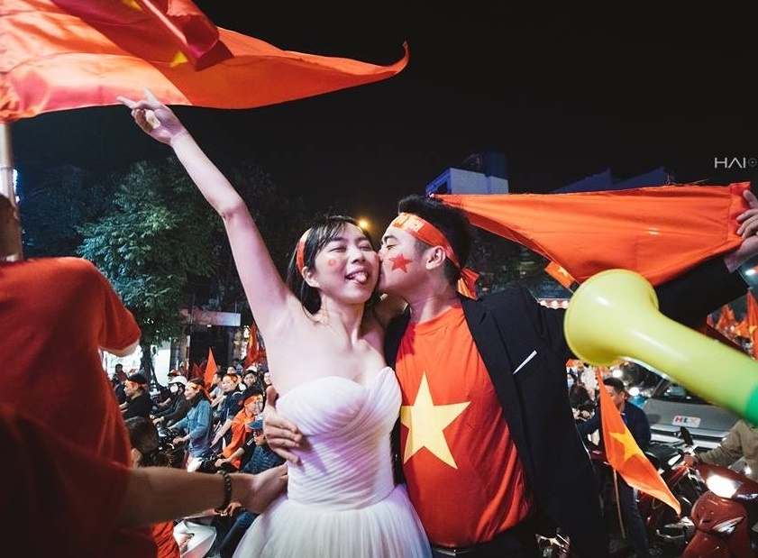 doi tre chup anh cuoi mung u23 chien thang anh 8