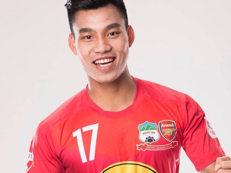 Van Thanh chia se khoanh khac trong tran dau voi U23 Qatar hinh anh