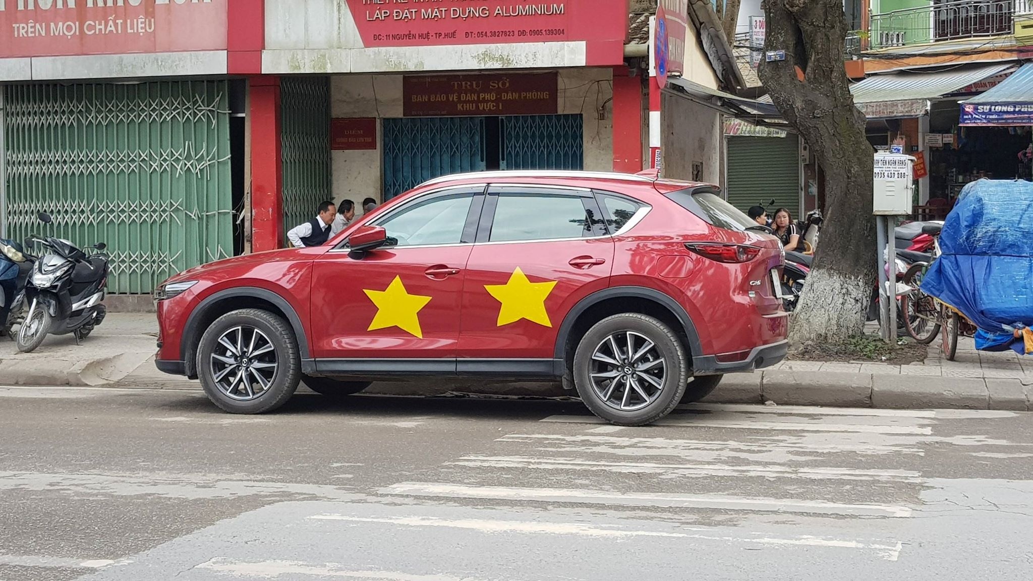 nhung chiec xe oto co vu U23 Viet Nam anh 4