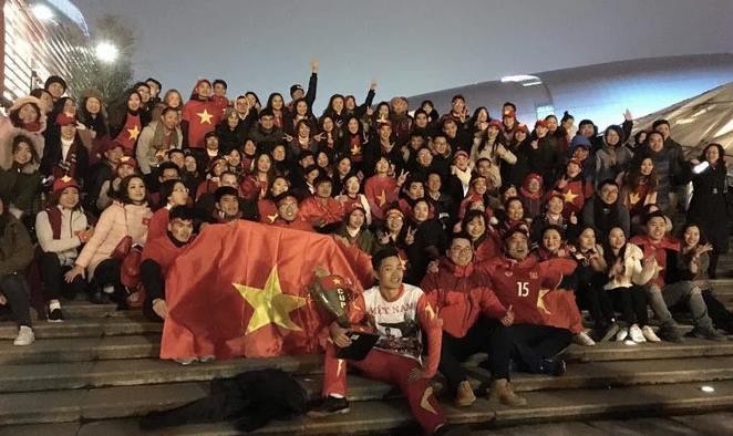 nguoi dan co vu u23 viet nam anh 5