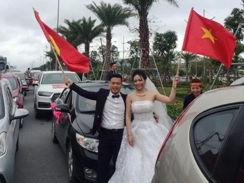 Nhung dam cuoi 'co mot khong hai' tai Viet Nam hinh anh