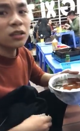 chàng trai uống rượu lấy 210000 đồng ảnh 1 chang trai uong ruou lay 210000 dong anh 1