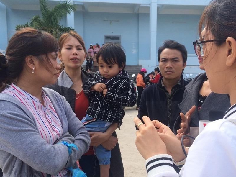 Co giao o Dak Lak bat khoc 'khong chiu duoc con soc lon' mat viec hinh anh