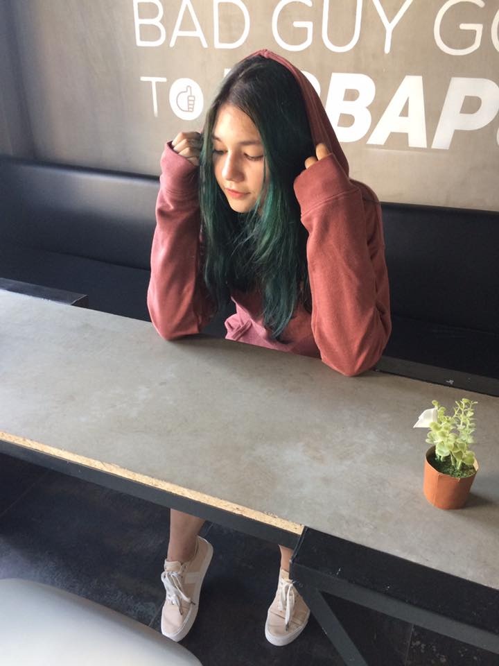 nu sinh truong Phan Dinh Phung anh 8