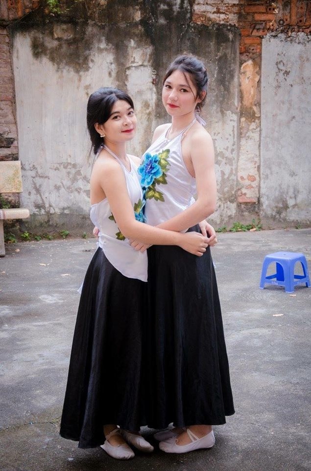 nu sinh truong Phan Dinh Phung anh 9