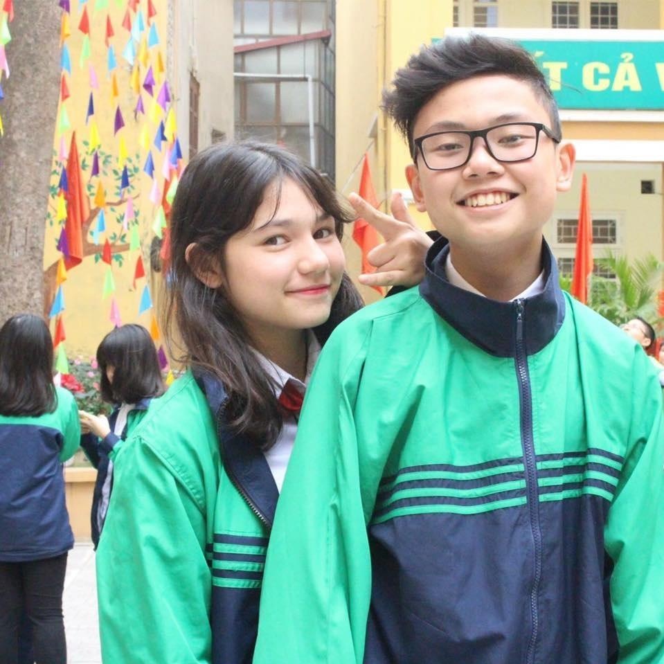 nu sinh truong Phan Dinh Phung anh 4