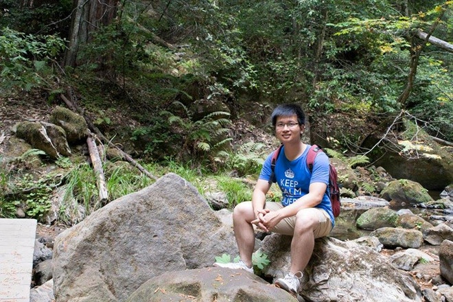 ban tre Viet lam viec Facebook anh 3