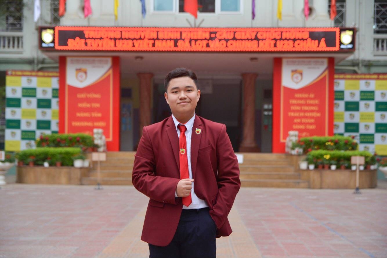 top 10 hoc sinh truong Nguyen Binh Khiem anh 2