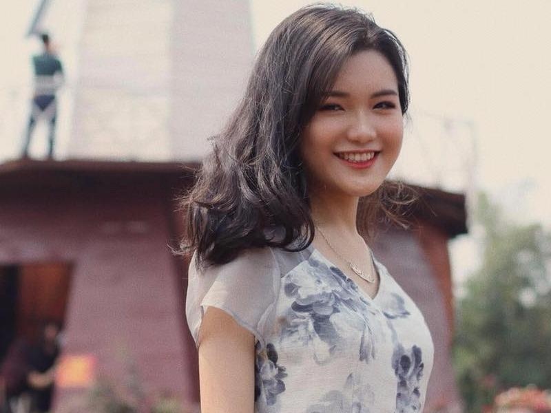 Nhan sac cua nu sinh thanh lich truong Nguyen Binh Khiem hinh anh