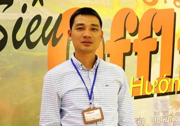 tai xe giup hai me con di lac duong cao toc anh 2