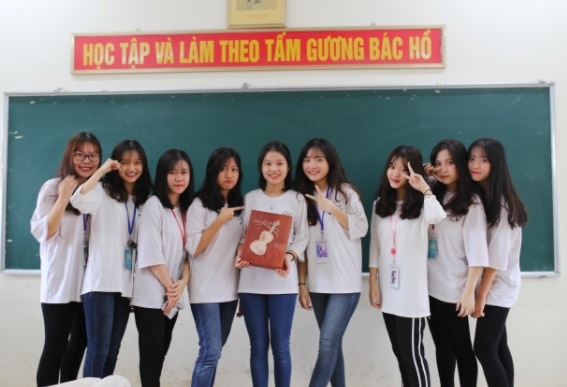 lớp học con gái xinh như hot girl ảnh 6 lop hoc con gai xinh nhu hot girl anh 6