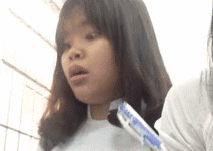 Nu sinh Sai Gon dang 'dien sau' bat ngo bi co giao goi doc bai hinh anh