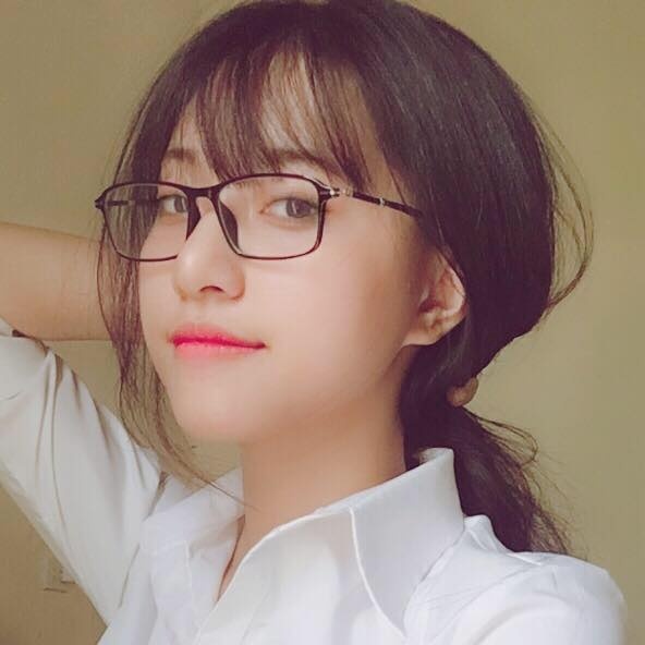 nhan sac co gai giup do ba cu anh 1