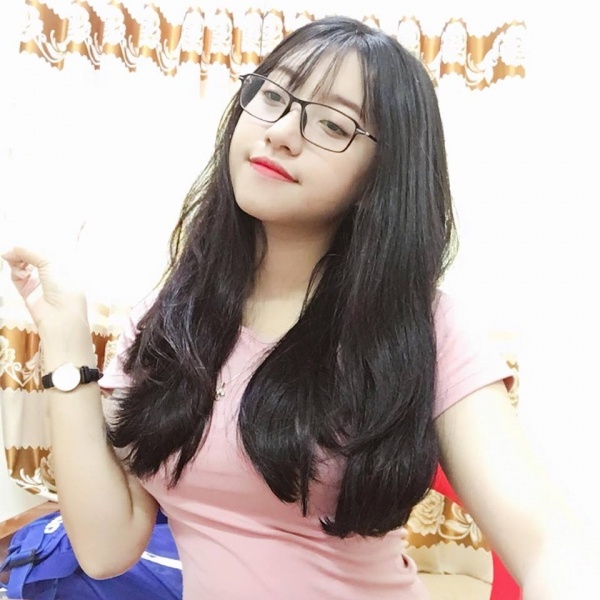 nhan sac co gai giup do ba cu anh 8