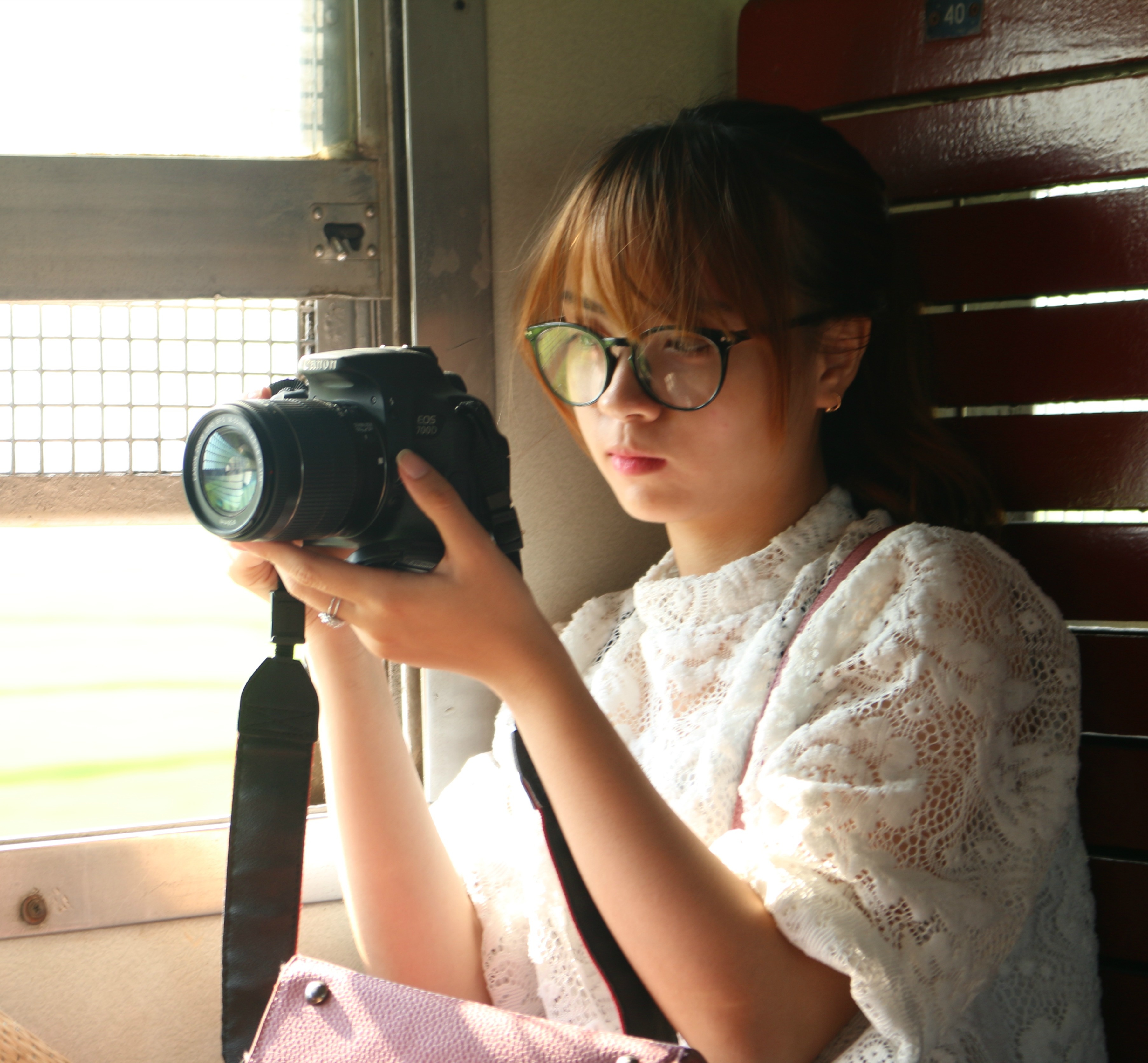 thiet ke bia sach giao khoa anh 1