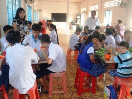 DH Duoc Ha Noi khong tuyen thi sinh di tat hinh anh