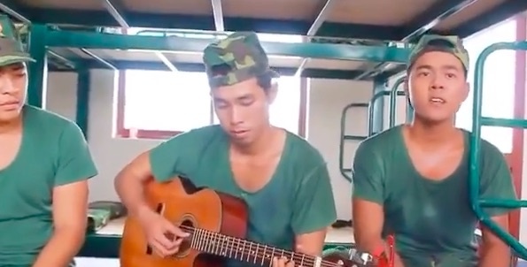 Ba chu bo doi hat 'Vo tuyet voi nhat' khien dan mang thich thu hinh anh