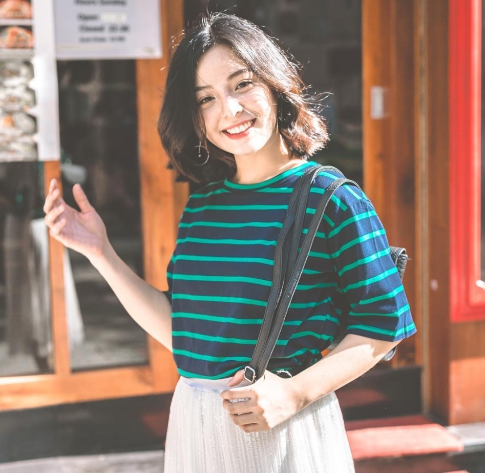 nu chinh trong MV noi tieng anh 20