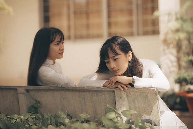 bo anh cuon hut chi em sinh doi anh 2