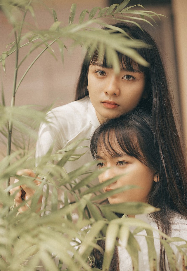 bo anh cuon hut chi em sinh doi anh 3