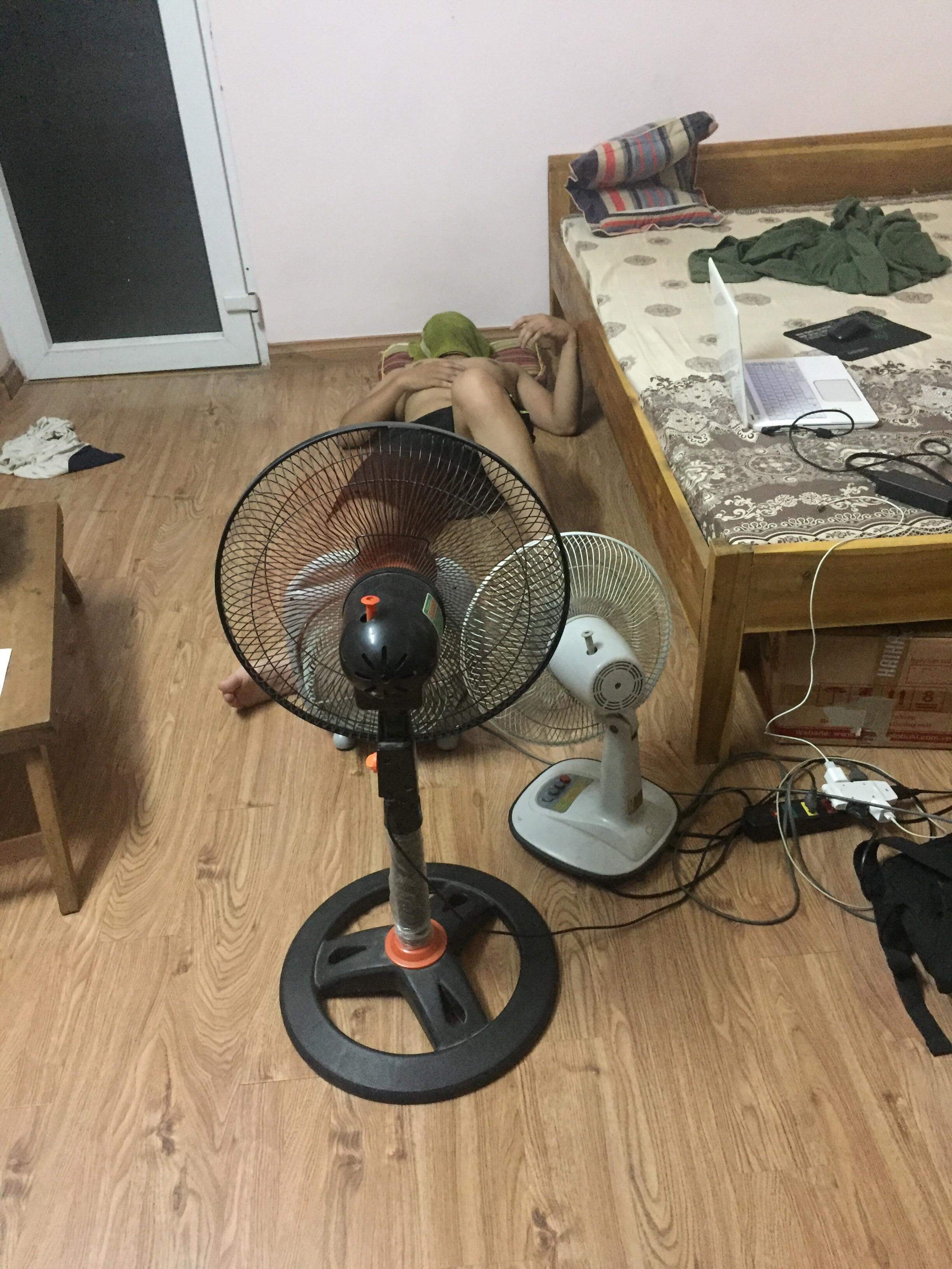 cuộc sống của sinh viên không điều hoà ảnh 2 cuoc song cua sinh vien khong dieu hoa anh 2