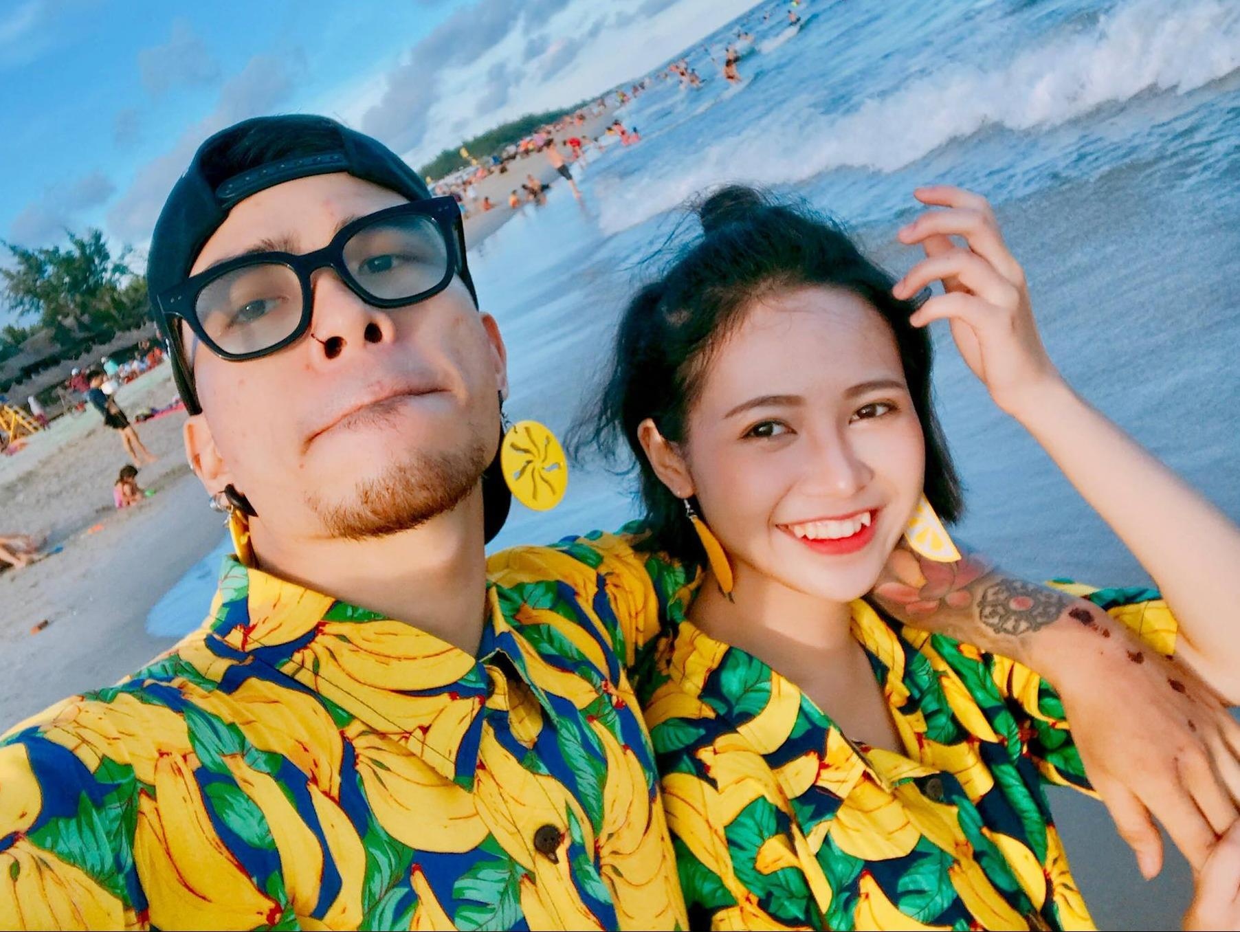 Mo Naive cong khai ban trai sau thoi gian 'im hoi lang tieng' hinh anh