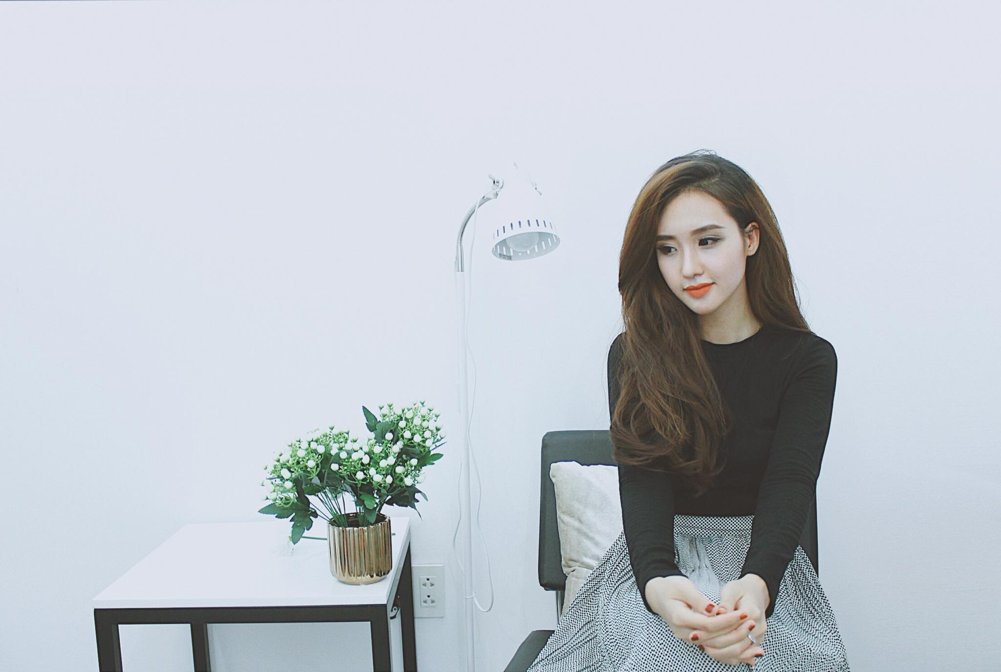 người thứ 3 trong mv của Minh Hằng ảnh 2 nguoi thu 3 trong mv cua Minh Hang anh 2