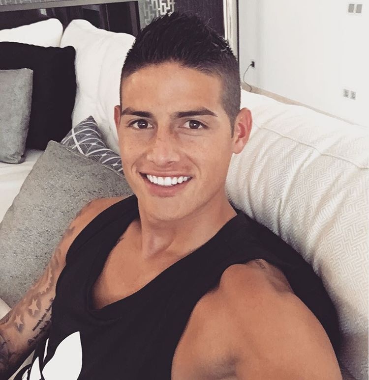 chang cau thu Colomia dep trai anh 8