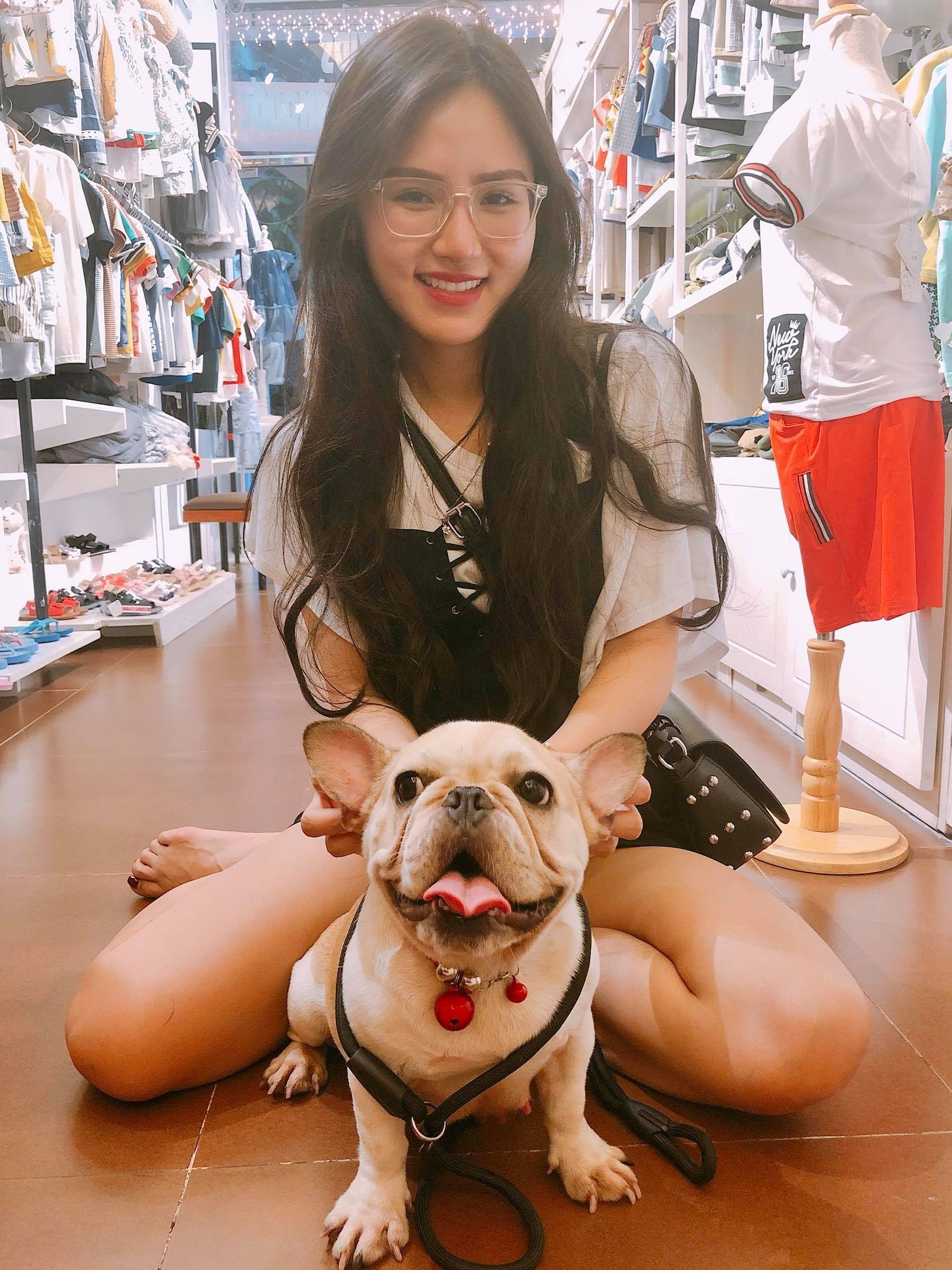 Thieu nu binh luan World Cup 2018 anh 4