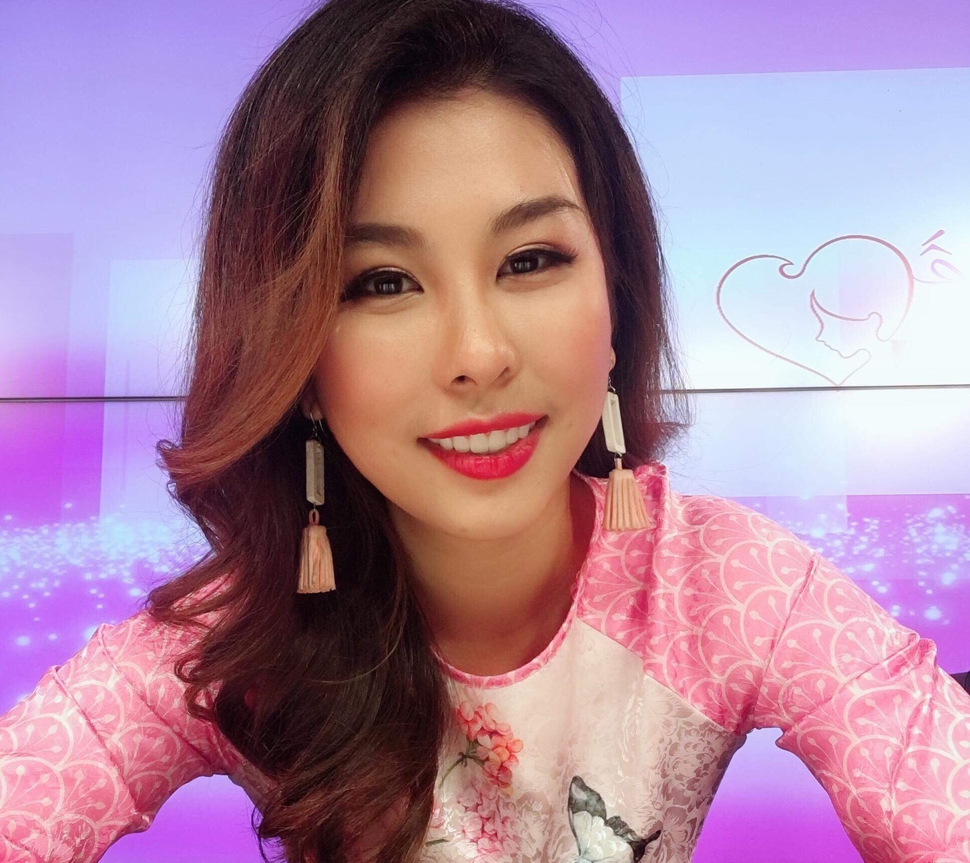 nu binh luan tran Thuy Dien - Han Quoc anh 7