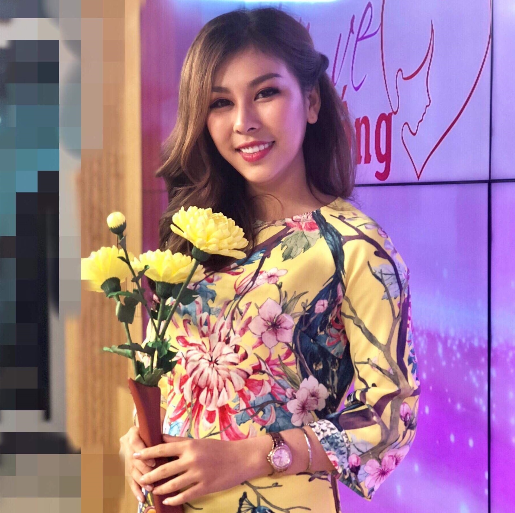 nu binh luan tran Thuy Dien - Han Quoc anh 1