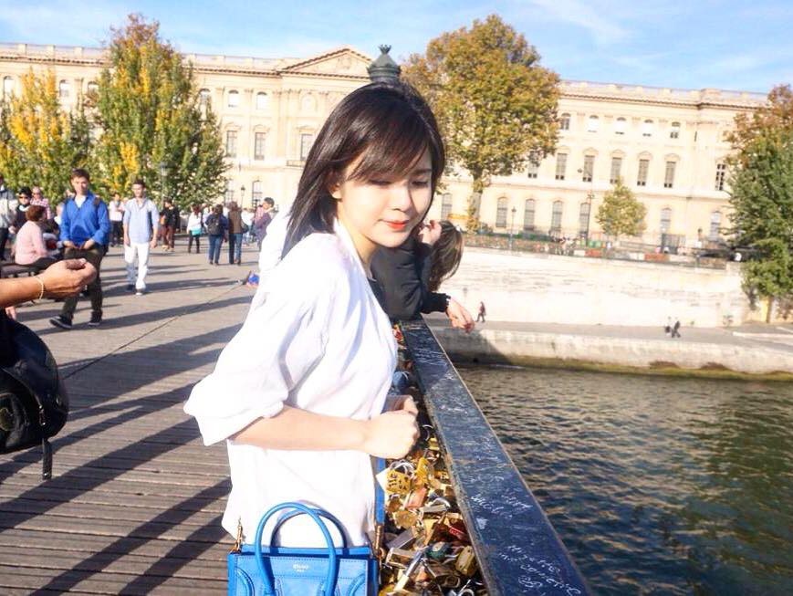 Tú Linh khoe dáng sau sinh ảnh 5 Tu Linh khoe dang sau sinh anh 5
