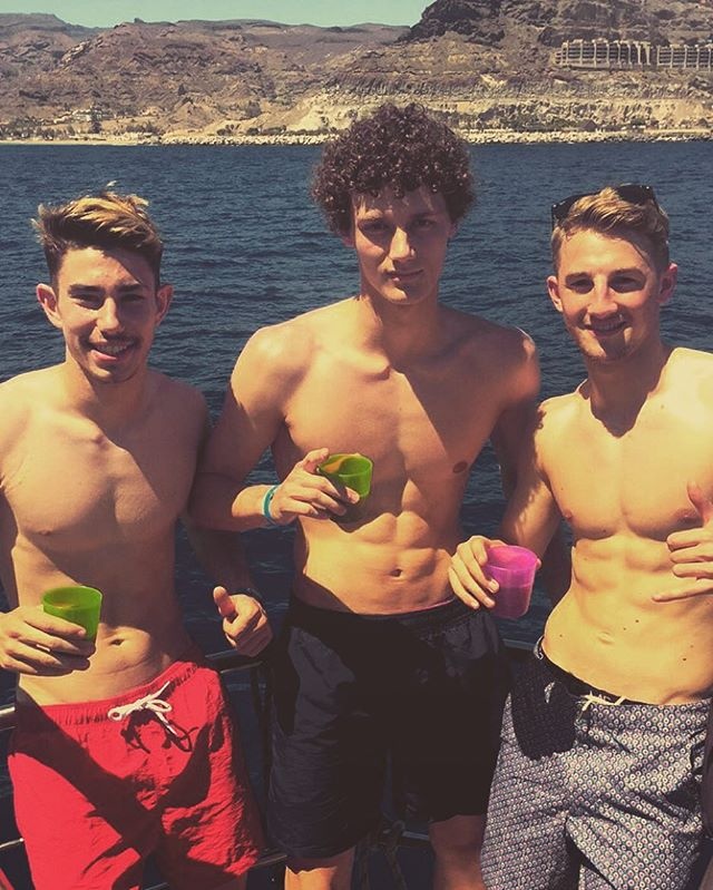 chang hau ve my tom cua doi tuyen phap anh 8