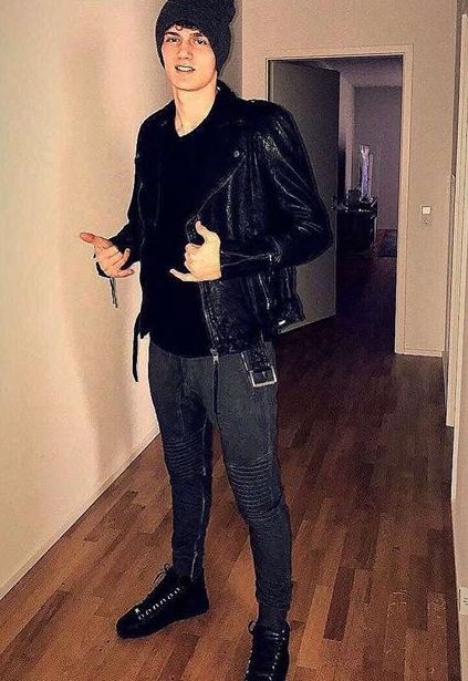 chang hau ve my tom cua doi tuyen phap anh 6