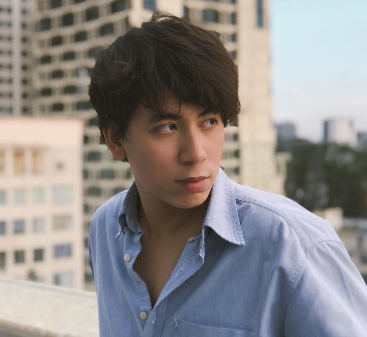 guong mat tre cua tau thanh nien dong nam a anh 7